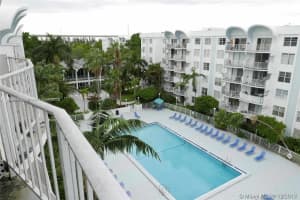 484 NW 165th St APT A515, Miami, FL 33169, Sold 12/01/22