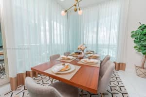 900 Biscayne Bay, 900 Biscayne Blvd APT 3612, Miami, FL 33132, Sold 11/04/22