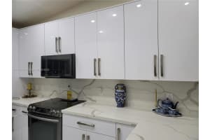 7649 NW 183rd Terrace #1502, Hialeah, FL 33015, Sold 12/17/22