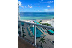 3725 S Ocean Dr APT 810, Hollywood, FL 33019, Sold 10/07/22