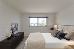 730 Pennsylvania Ave APT 604, Miami Beach, FL 33139, Sold 11/18/22