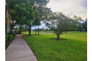 10242 NW 7th St UNIT 207, Miami, FL 33172, Sold 01/18/23