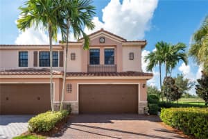 10894 NW 74th Dr, Parkland, FL 33076, Sold 02/17/23