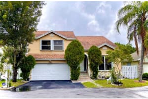 1171 SW 109th Ln, Davie, FL 33324, Sold 03/30/23