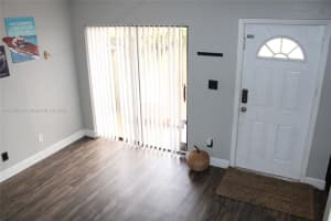 612 Commodore Dr #214, Plantation, FL 33325, Sold 10/20/22