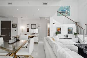 1080 Brickell Ave, Miami, FL 33131, Sold 11/29/22