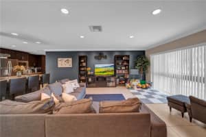 5111 SW 101st Ave, Cooper City, FL 33328, Sold 12/09/22