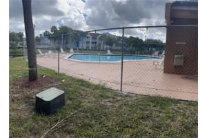 8020 Hampton Blvd APT 106, North Lauderdale, FL 33068, Sold 12/12/22
