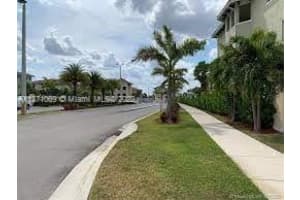 290 NW 109th Ave Apt 212, Miami, FL 33172, Sold 12/02/22