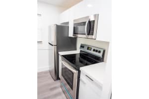 6540 W 27th Ct Apt 14-56, Hialeah, FL 33016, Sold 10/28/22