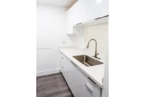 6540 W 27th Ct Apt 14-56, Hialeah, FL 33016, Sold 10/28/22