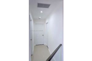 46 NW 85th Ct, Miami, FL 33126, Sold 11/09/22