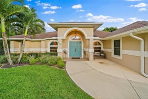 406 SE Ashley Oaks Way, Stuart, FL 34997, Sold 10/25/22