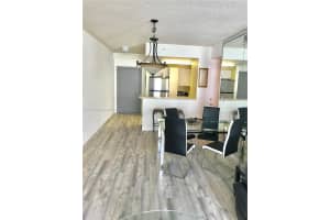 185 SE 14th Terrace APT 1812, Miami, FL 33131, Sold 10/15/22