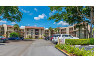 6401 N University Dr APT 116, Tamarac, FL 33321, Sold 12/30/22