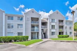 631 SW 111th Ln APT 102, Pembroke Pines, FL 33025, Sold 10/18/22