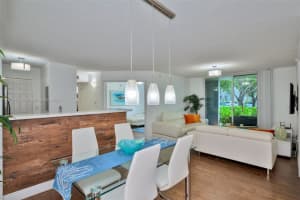 631 SW 111th Ln APT 102, Pembroke Pines, FL 33025, Sold 10/18/22