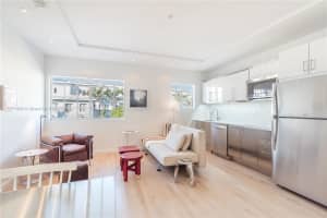 700 16th St Apt 207, Miami Beach, FL 33139, Sold 10/07/22