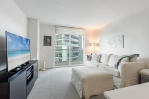 2101 Brickell Ave APT 608, Miami, FL 33129, Sold 12/07/22