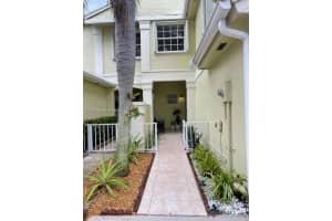 11859 SW 98th Terrace, Miami, FL 33186, Sold 10/25/22