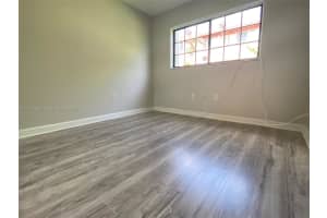 20680 NE 4th Ct APT 106, Miami, FL 33179, Sold 11/04/22