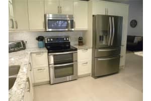 7512 SW 28th St #35, Davie, FL 33314, Sold 12/02/22