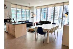 79 SW 12th St 1807 s, Miami, FL 33130, Sold 11/01/22