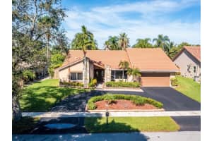 1401 NW 99th Ave, Plantation, FL 33322, Sold 04/14/23