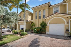11751 SW 137th Pl, Miami, FL 33186, Sold 10/28/22