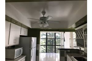 800 Parkview Dr APT 610, Hallandale Beach, FL 33009, Sold 03/29/23