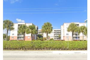2821 NE 163rd St #4n, Miami, FL 33160, Sold 11/10/22