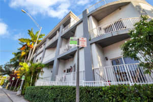 2734 Bird Ave APT 208, Miami, FL 33133, Sold 12/14/22