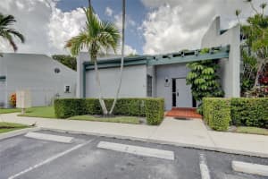 1064 NW 97th Ave #219, Pembroke Pines, FL 33024, Sold 10/28/22