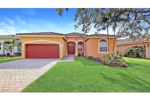695 SE 30th Dr, Homestead, FL 33033, Sold 11/21/22