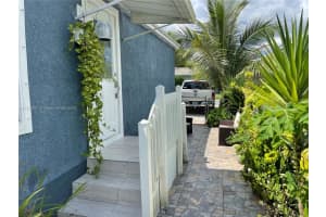 19800 SW 180th Ave LOT 587, Miami, FL 33187, Sold 12/29/22