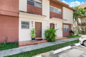 20 SW 108th Ave f6, Miami, FL 33174, Sold 11/03/22