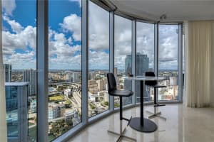 200 Biscayne Blvd Way APT 4802, Miami, FL 33131, Sold 11/17/22