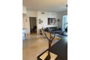 20000 E Country Club Dr APT 707, Aventura, FL 33180, Sold 01/24/23