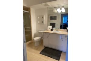 20000 E Country Club Dr APT 707, Aventura, FL 33180, Sold 01/24/23