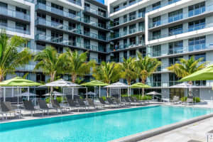 2960 NE 207th St #605, Aventura, FL 33180, Sold 04/17/23