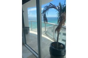 6365 Collins Ave APT 1506, Miami Beach, FL 33141, Sold 12/04/23
