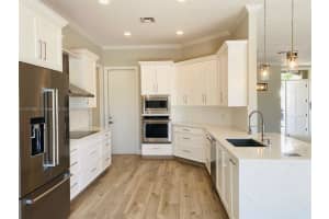 2800 NE 51st St, Lighthouse Point, FL 33064, Sold 11/04/22