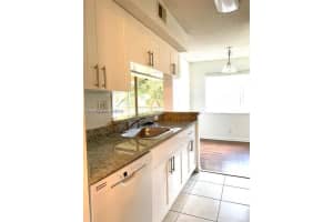 5628 Rock Island Rd APT 186, Tamarac, FL 33319, Sold 11/10/22