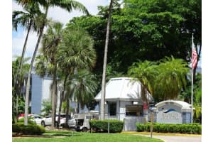 9351 Fontainebleau Blvd APT B403, Miami, FL 33172, Sold 11/04/22