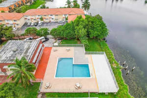 260 NW 107th Ave APT 209, Miami, FL 33172, Sold 12/19/22