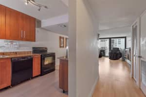 2401 S Ocean Dr APT 704, Hollywood, FL 33019, Sold 11/14/22