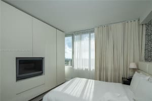 1100 West Ave #1127, Miami Beach, FL 33139, Sold 11/10/22