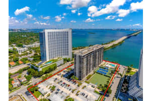 600 NE 36th St APT 2018, Miami, FL 33137, Sold 11/15/22