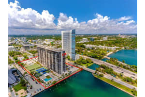 600 NE 36th St APT 2018, Miami, FL 33137, Sold 11/15/22