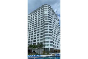 801 Brickell Bay Dr APT 668, Miami, FL 33131, Sold 03/10/23